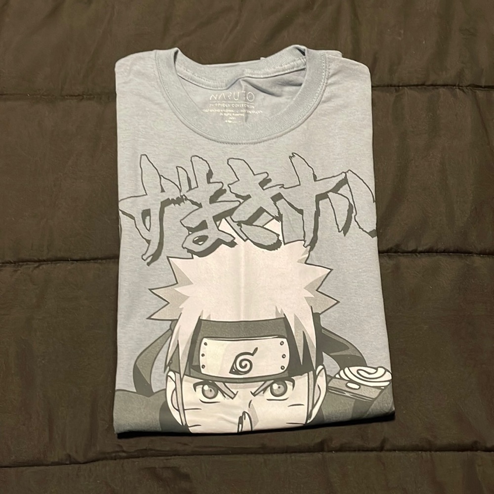 Naruto tee